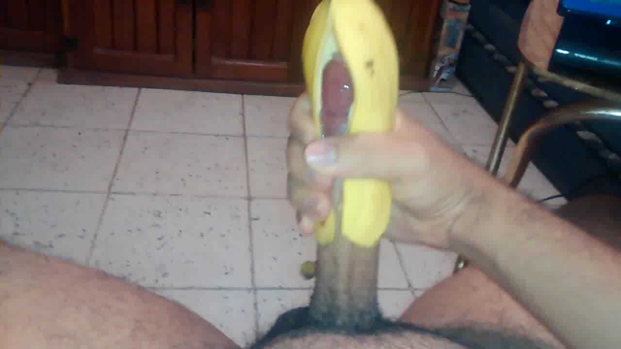 Masturbate banana