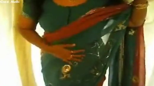 Tamil Aunty Public Saree Thoppul  Free Sex Videos - Watch Beautiful and Exciting  Tamil Aunty Public Saree Thoppul  Porn