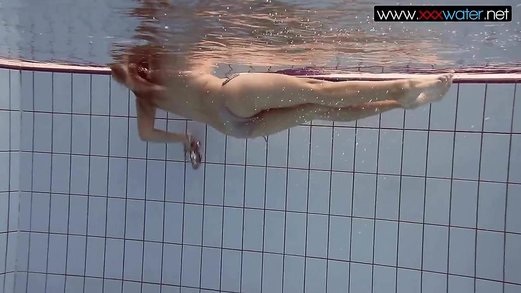 Boobs Underwater  Free Videos - Watch, Download and Enjoy  Boobs Underwater