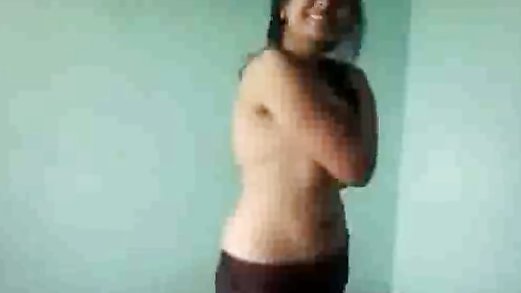 Cute Indian Girl Expose Her Sexy Body Free Videos - Watch, Download and Enjoy Cute Indian Girl Expose Her Sexy Body