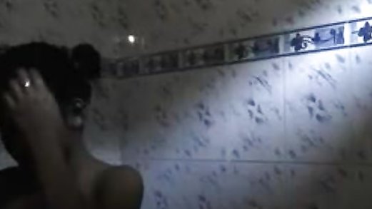 Debonair Hidden Cameras Indian Bath Scenes Free Videos - Watch, Download and Enjoy Debonair Hidden Cameras Indian Bath Scenes