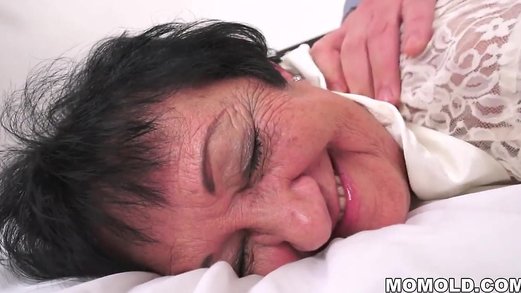 Grandma Massage Free Videos - Watch, Download and Enjoy Grandma Massage
