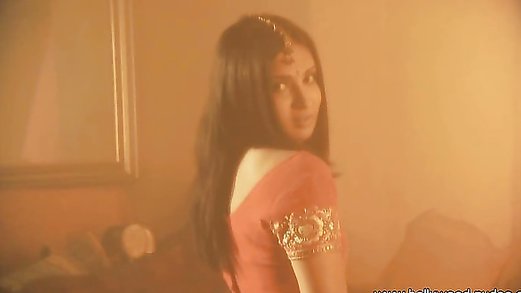 Lady Kashmir Xxx Belly Dance Free Videos - Watch, Download and Enjoy Lady Kashmir Xxx Belly Dance