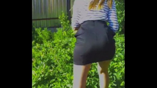 Miniskirt Secretary Free Videos - Watch, Download and Enjoy Miniskirt Secretary