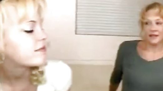 Mom Watches Daughter Suck Dads Cock Free Videos - Watch, Download and Enjoy Mom Watches Daughter Suck Dads Cock