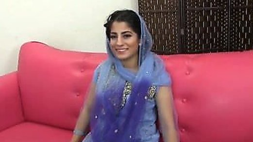 Muslim Punjabi Paki Girl Dances In Transparent Black Shalwar Free Videos - Watch, Download and Enjoy Muslim Punjabi Paki Girl Dances In Transparent Black Shalwar