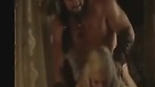 Banned Scene From G-O-T Where Celeb Emilia Clarke Gets Fucked For Real!