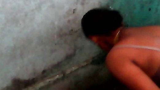 Smart Southindian Auntys Big Boobs Expose While Bathing Free Videos - Watch, Download and Enjoy Smart Southindian Auntys Big Boobs Expose While Bathing