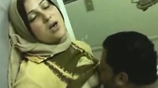 Hijab Niqab Burqa  Free Sex Videos - Watch Beautiful and Exciting  Hijab Niqab Burqa  Porn