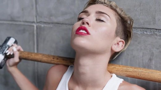 Se Elena Gomes Xxx Miley Cyrus Xxx Free Videos - Watch, Download and Enjoy Se Elena Gomes Xxx Miley Cyrus Xxx