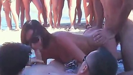 voyeur day in nudist beach!!
