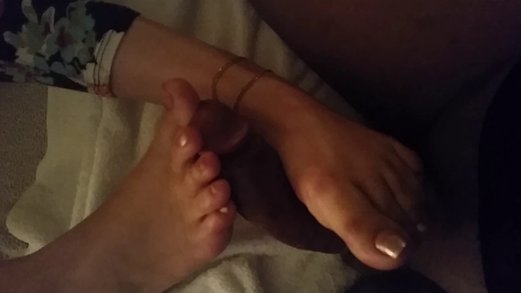 Puerto rican Nana came back for another footjob