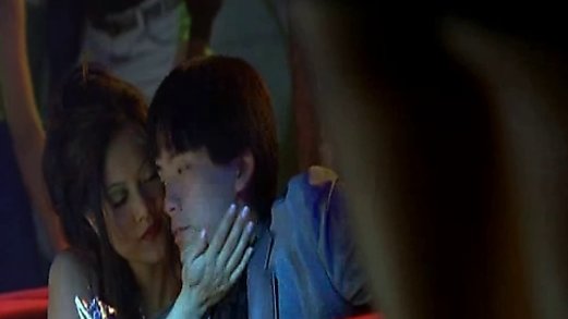 Grace Park Hot Lesbian Kiss in Romeo Must Die