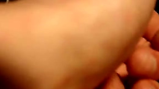 Huge Clit Closeup Masturbation With Hood Pulling