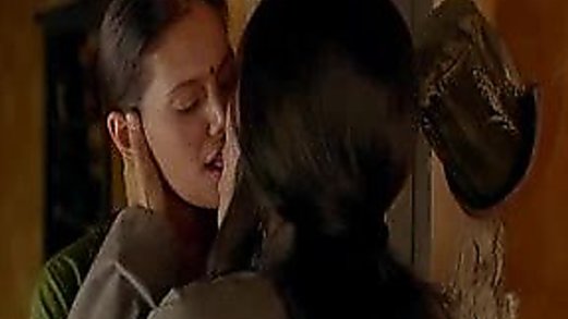 indian hottie  with chinese movie cut sex scene